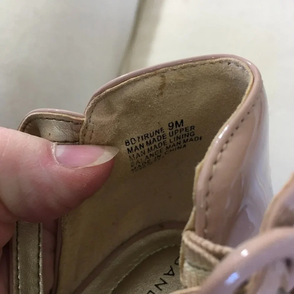 Bandolino Tan Pumps Sz 9 - Picture 5 of 6